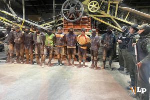 Se muestra a los actores del robo de mineral