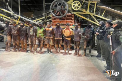 Se muestra a los actores del robo de mineral
