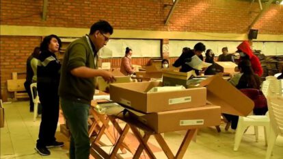 armado de maletas electorales