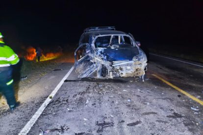 Imagen de los funcionarios policiales cumpliendo labor de resguardo