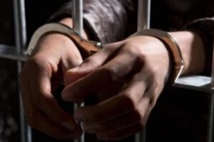 Hombre aprehendido por delitos sexuales