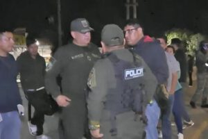 Luego del incidente, los efectivos realizaron un rastrillaje por la zona