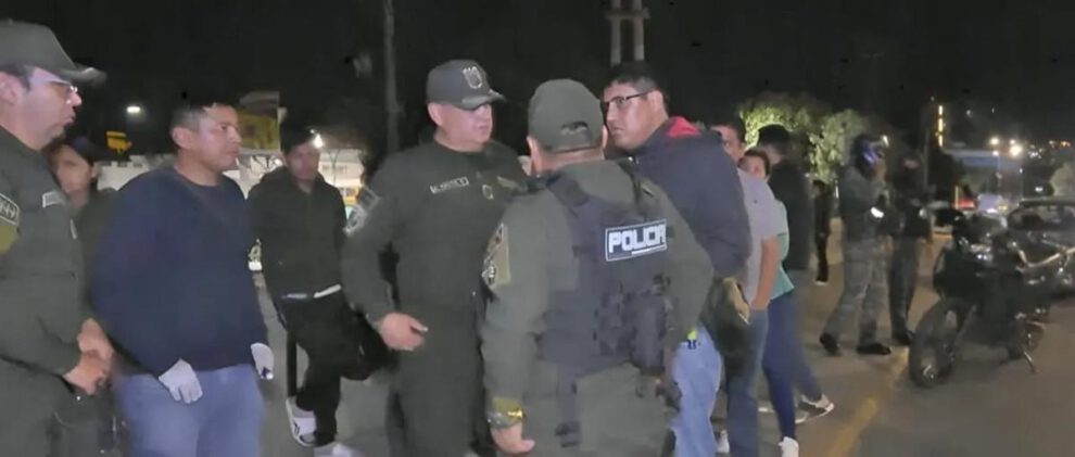 Luego del incidente, los efectivos realizaron un rastrillaje por la zona