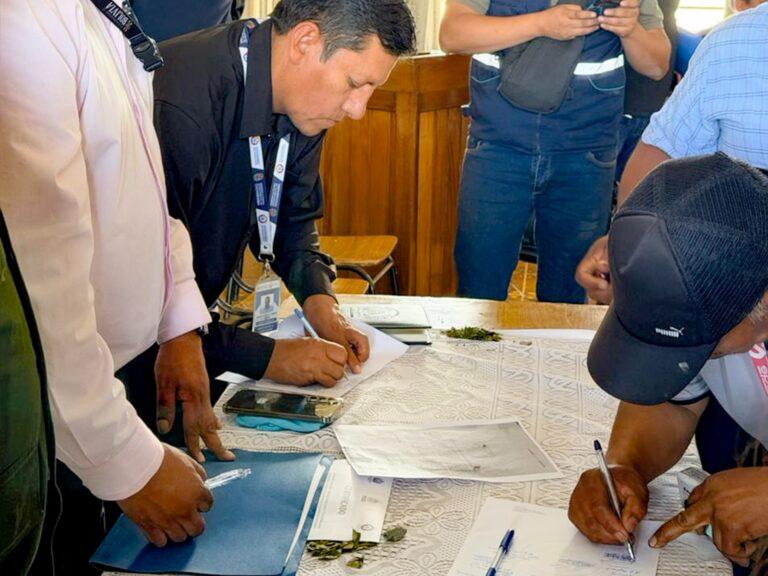 Representantes del transporte y autoridades de la ATT y el Gobierno