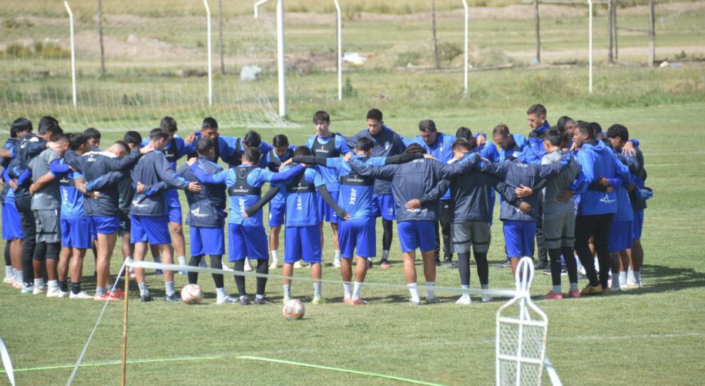 División Profesional, GV San José sigue sin entrenador, El martes recibirá a Aurora por la tercera fecha
