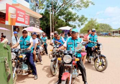 Mototaxistas consiguen segundo resarcimiento, sellan acuerdo con YPFB