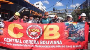 La COB en su marcha sobre el aumento salarial