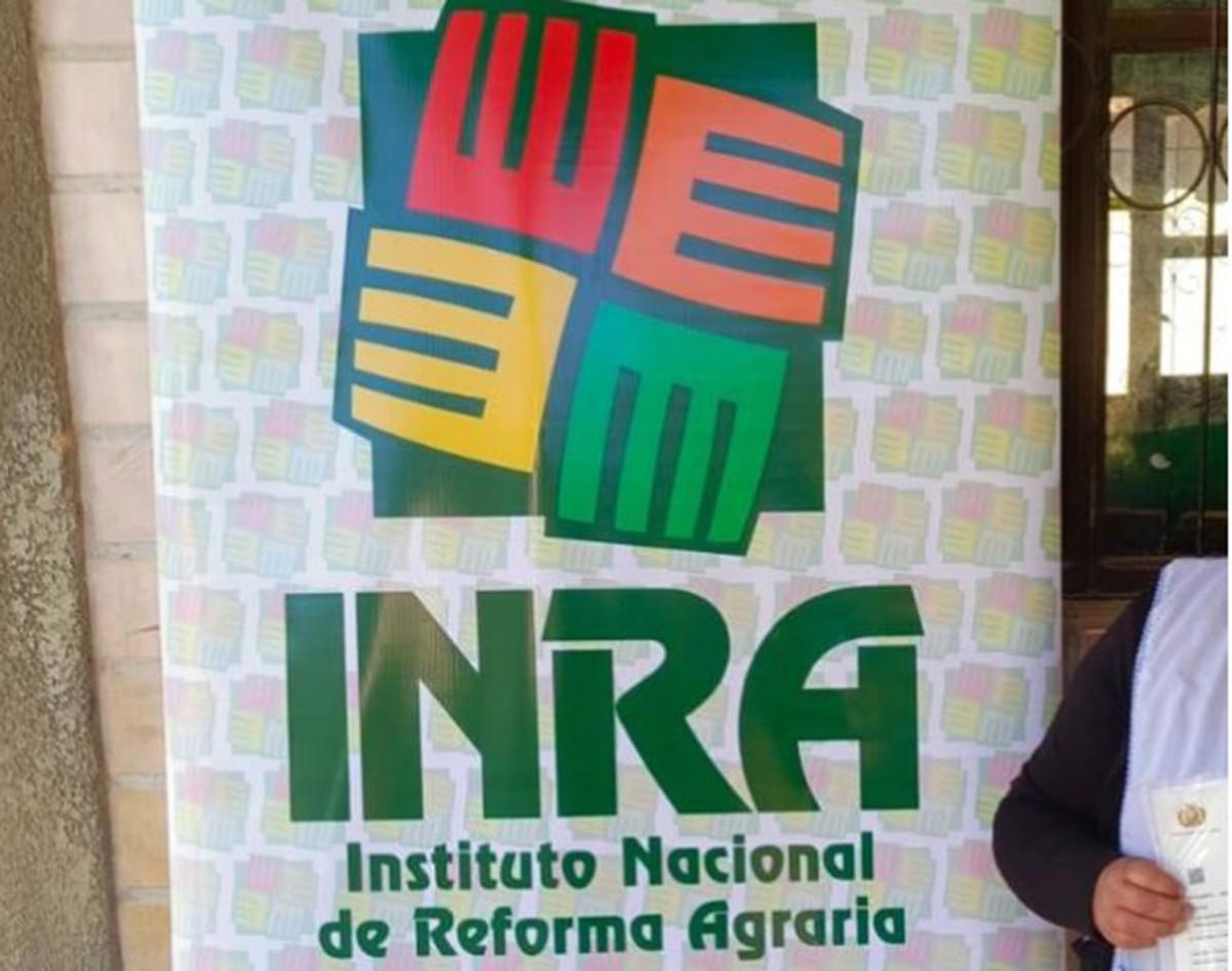 Foto de un baner de INRA