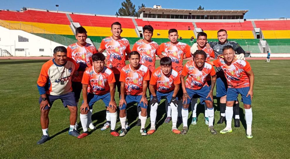 Deportivo Escara vs. Club 26 de Octubre, Partido de preparación en el estadio Bermúdez, Copa Simón Bolívar