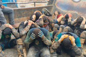 Ladrones de mineral en custodia