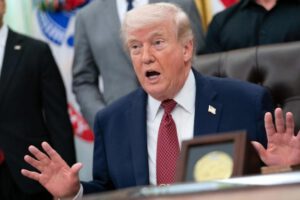 Tensión ee. uu. irán, Acuerdo paz irán, Donald trump amenazas, Bloqueo naval ormuz, Negociación Islamabad