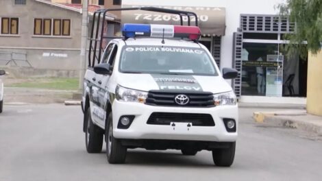 Un oficial de la Policía Boliviana aprehendido tras disparar contra su pareja