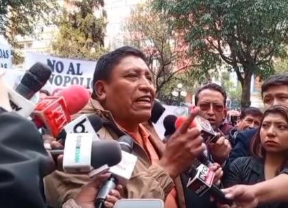 El dirigente de transporte pesado de La Paz, Pedro Quispe