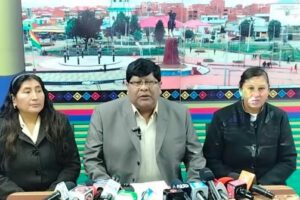 El alcalde electo de El Alto, Eliser Roca Tancara en conferencia de prensa