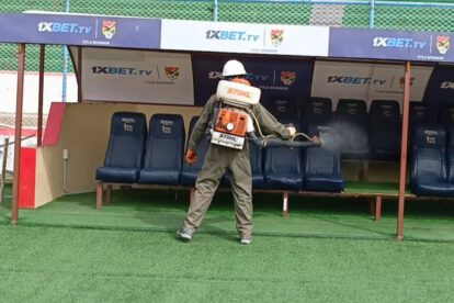 Fumigación del estadio Jesús Bermúdez, Sedede fumiga escenarios deportivos, Deportistas denuncian aparición de viuda negra