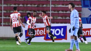 División Profesional, Bolívar vs. Independiente, Estadio Hernando Siles de La Paz