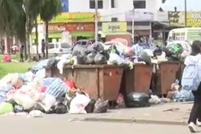 Los contenedores del Sector A están desbordados de residuos sólidos