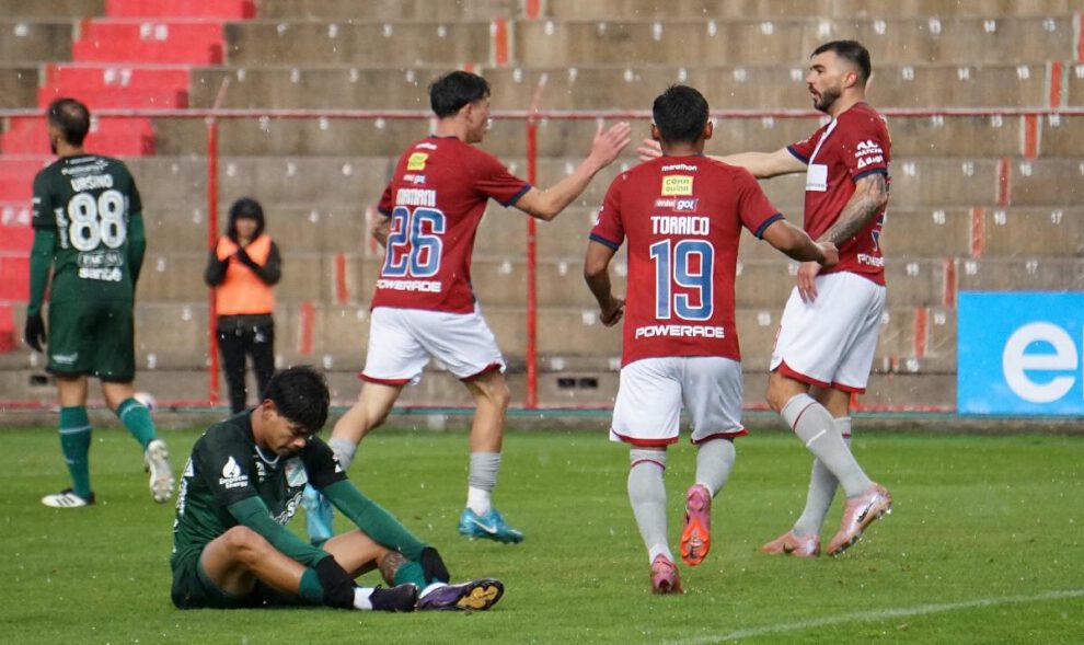 División Profesional, Always Ready vs. Oriente Petrolero, Estadio Municipal de El Alto