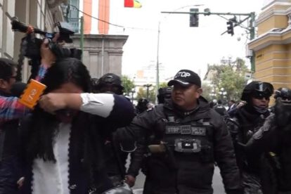 Periodista agredida