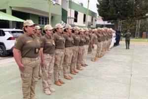 Imagen de los oficiales de la Felcv