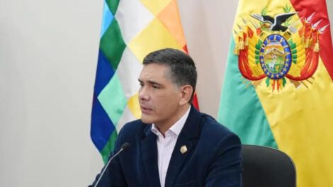 El ministro de Desarrollo Productivo, Rural y Agua, Óscar Mario Justiniano