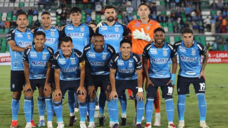Cuarta Fecha División Profesional, Tres equipos pelean por la punta, cuatro equipos arriesgan su invicto