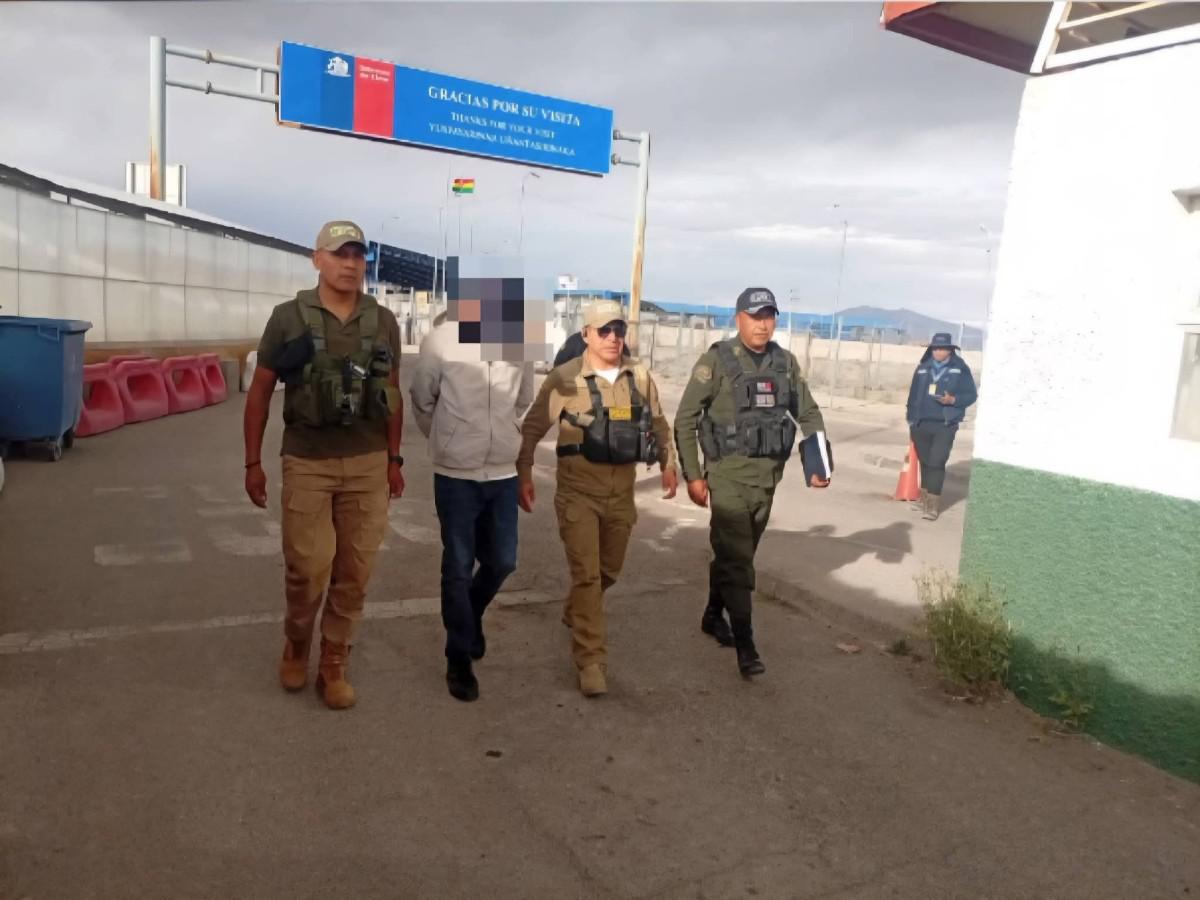 Imagen del accionar de la Policía Boliviana