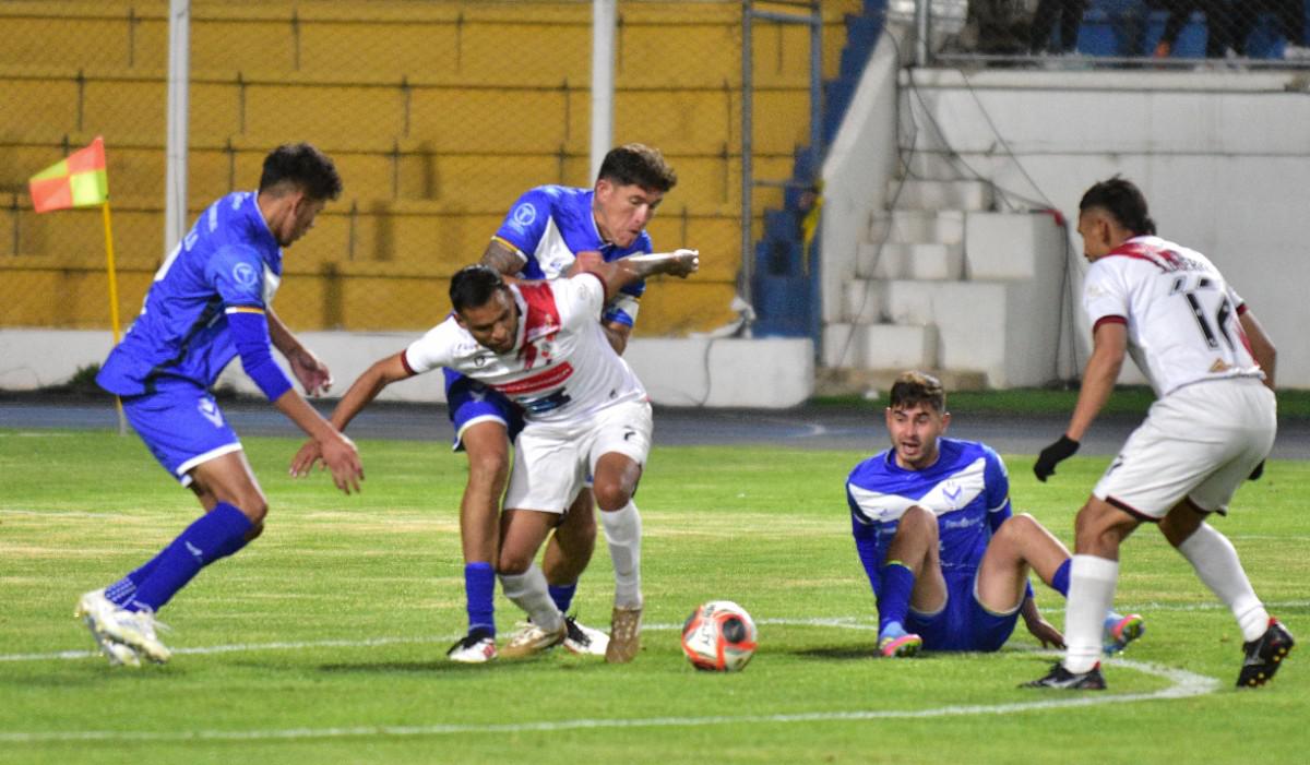 División Profesional, Nacional Potosí vs. GV San José, Estadio Víctor Agustín Ugarte de Potosí