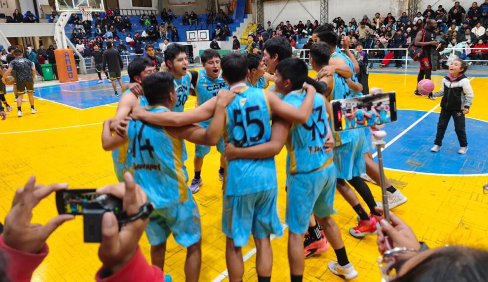 Torneo oficial de básquetbol U-25 varones, CAN campeón tras vencer a Carl A-Z, Coliseo Luis Lazzo Quinteros