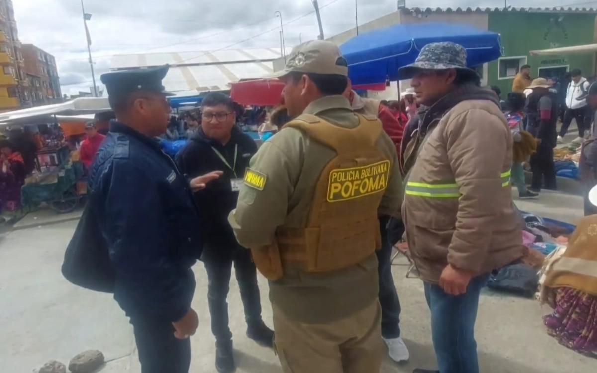 Oficiales de Pofoma coordinan acciones durante el operativo