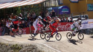 Torneo Nacional de BMX, Chuquisaca domina en Challenger, La Paz y Santa Cruz ganan en Superclass