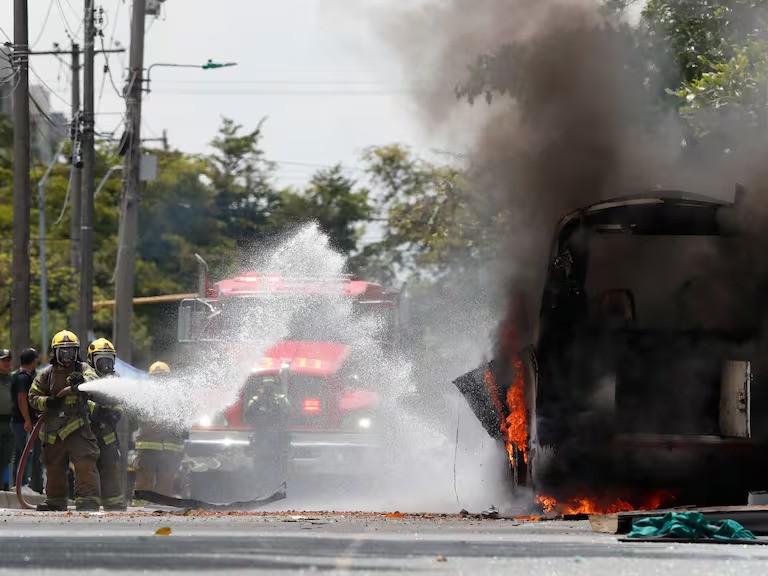 Ataque con explosivos contra batallón en Cali no deja víctimas