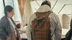 Personal de la Felcc inspecciona el domicilio de la alcaldesa alteña, Eva Copa