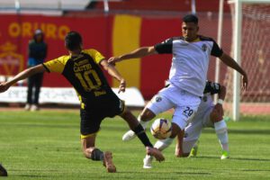 División Profesional, CDT Real Oruro vs. The Strongest, Estadio Jesús Bermúdez de Oruro