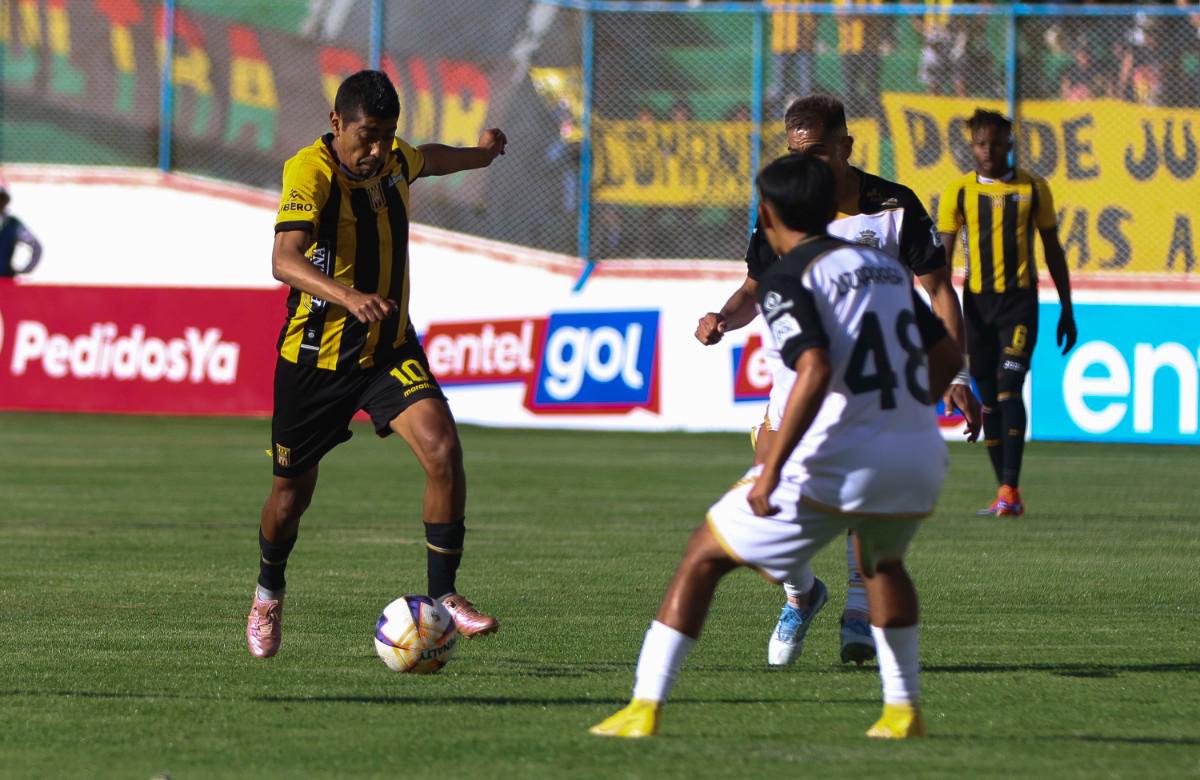 División Profesional, CDT Real Oruro vs. The Strongest, Estadio Jesús Bermúdez de Oruro