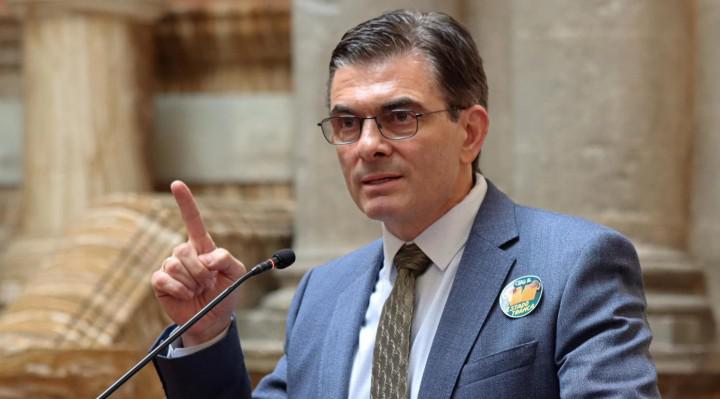 El Presidente Rodrigo Paz en conferencia de prensa