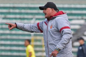 División Profesional, Marcelo Robledo deja el CDT Real Oruro, Dirigencia de CDT Real Oruro busca nuevo entrenador