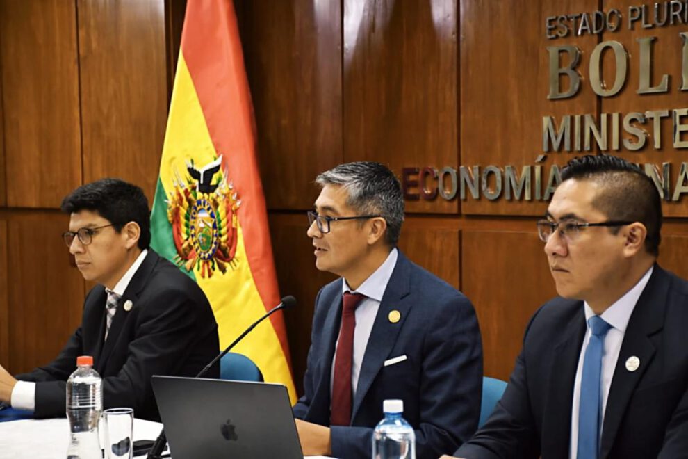 El Ministerio de Economía y Finanzas Públicas presenta los logros macroeconómicos del Estado al mes de abril de 2026.