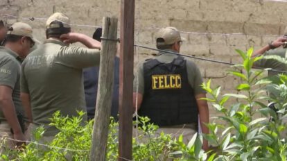 policias parados