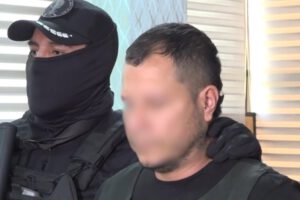 La Policía presentó a Elkin Deivi Bravo Omen, ciudadano colombiano