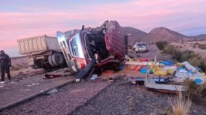 Escena del accidente en la carretera Cotagaita–Tupiza, sector de Mochara