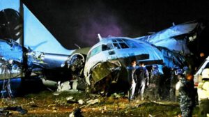 Así quedó el avión Hércules tras el accidente