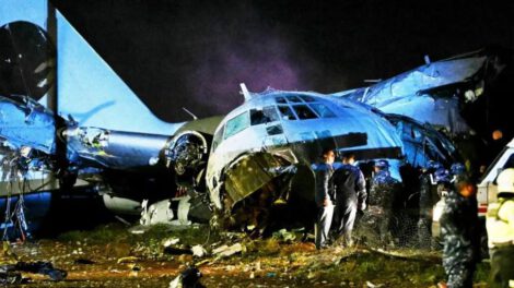 Así quedó el avión Hércules tras el accidente