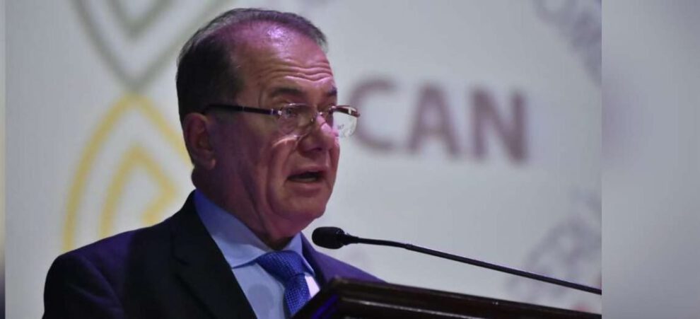 Incremento salarial solicitado por la CEPB