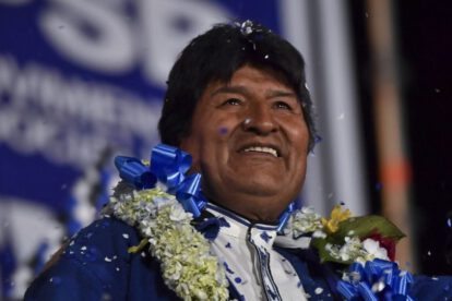 Evo Morales anuncia registro de nuevos militantes en el MAS