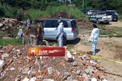 Feminicidio en Santa Cruz: mujer hallada muerta en vehículo