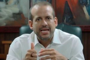 Fernando Camacho en la denuncia del MAS
