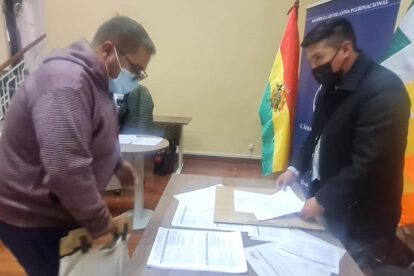 Ramiro Sanjinés, el primer postulante inscrito en la Asamblea Legislativa Plurinacional para Defensor del Pueblo