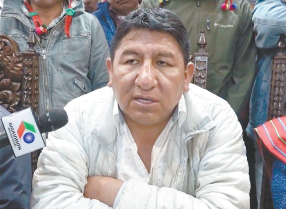 Gobernador de Potosí Jhonny Mamani sobre ambulancias fantasmas