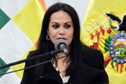 Roxana Lizárraga Vera declarada en rebeldía por el caso armamento no letal Ecuador
